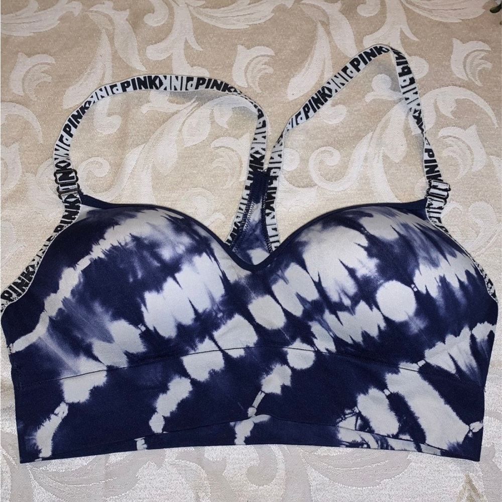 Victoria’s Secret PINK Sports Bra